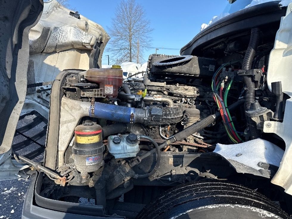 Day Cab Tractor-Heavy Duty Tractors-Freightliner-2020-T12642ST-South Plainfield-NJ-583,688\n\t\tmiles-$ 23,750 - Image 13