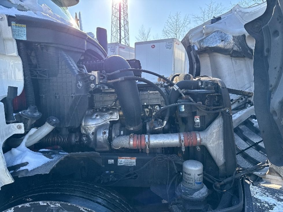 Day Cab Tractor-Heavy Duty Tractors-Freightliner-2020-T12642ST-South Plainfield-NJ-583,688\n\t\tmiles-$ 23,750 - Image 16