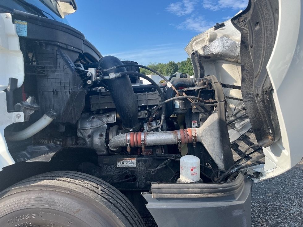 Day Cab Tractor-Heavy Duty Tractors-Freightliner-2020-T12642ST-Springfield-MA-339,474\n\t\tmiles-$ 42,500 - Image 15