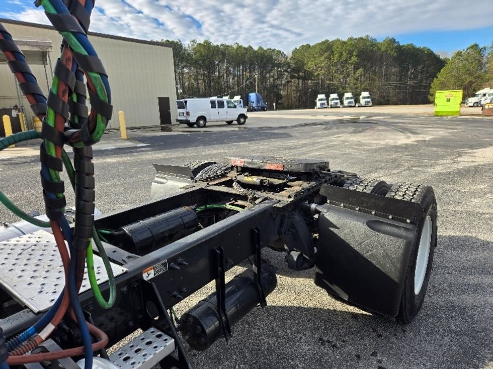 Day Cab Tractor-Heavy Duty Tractors-Freightliner-2020-T12642ST-Villa Rica-GA-495,315\n\t\tmiles-$ 36,500 - Image 17