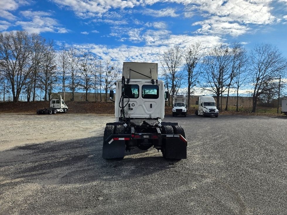 Day Cab Tractor-Heavy Duty Tractors-Freightliner-2020-T12642ST-Villa Rica-GA-495,315\n\t\tmiles-$ 36,500 - Image 6
