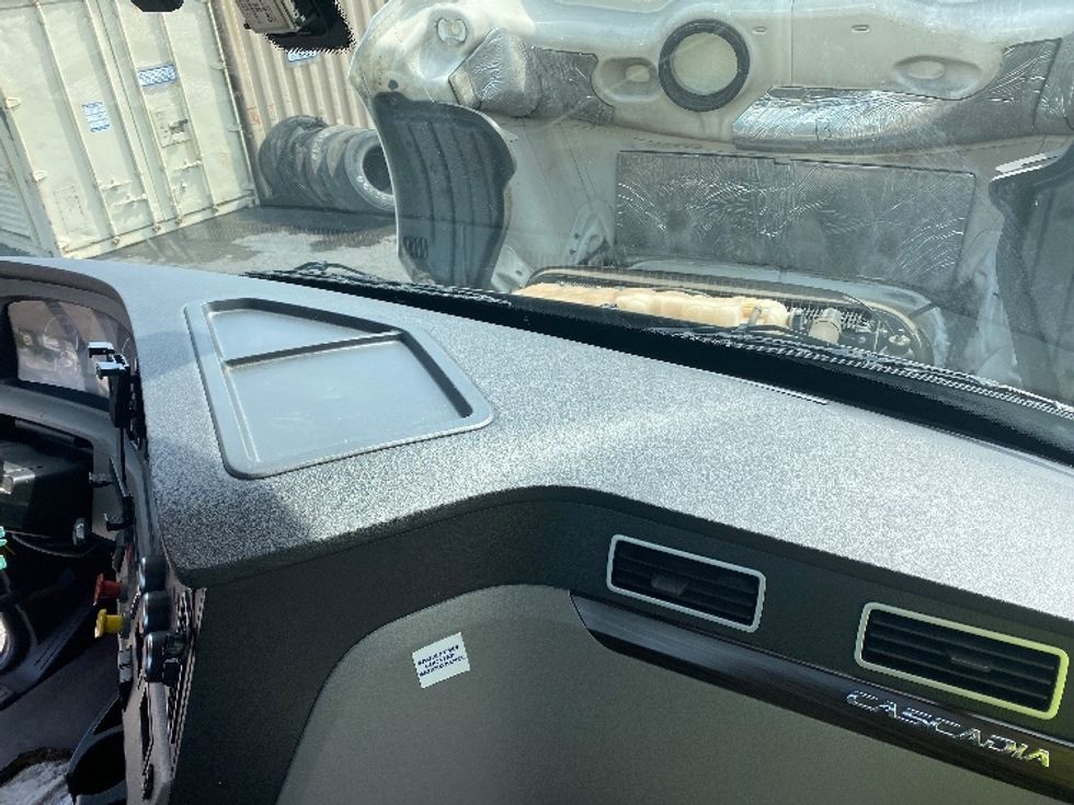 Day Cab Tractor-Heavy Duty Tractors-Freightliner-2020-T12642ST-West Columbia-SC-569,528\n\t\tmiles-$ 33,500 - Image 13