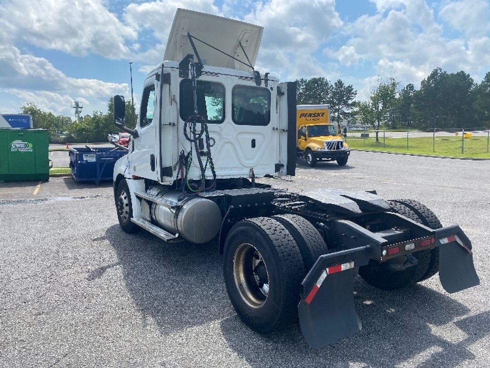 Day Cab Tractor-Heavy Duty Tractors-Freightliner-2020-T12642ST-West Columbia-SC-569,528\n\t\tmiles-$ 33,500 - Image 5