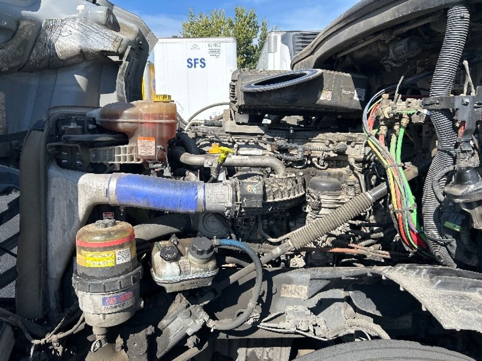 Day Cab Tractor-Heavy Duty Tractors-Freightliner-2020-T12642ST-West Sacramento-CA-398,941\n\t\tmiles-$ 42,500 - Image 16