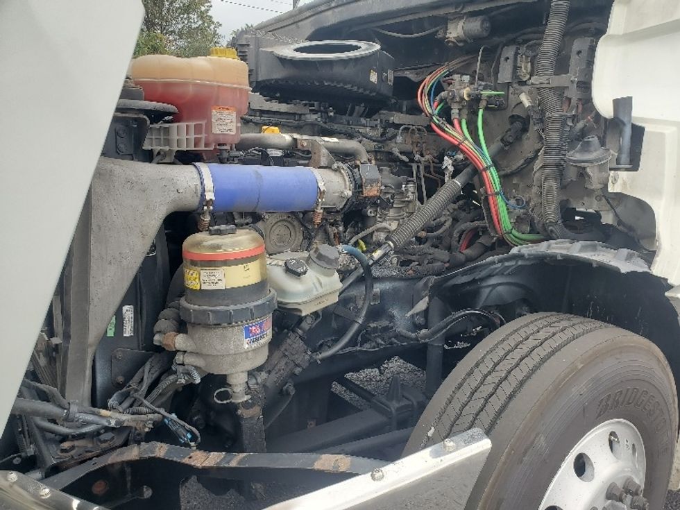 Day Cab Tractor-Heavy Duty Tractors-Freightliner-2020-T12642ST-White Deer-PA-639,528\n\t\tmiles-$ 25,500 - Image 16