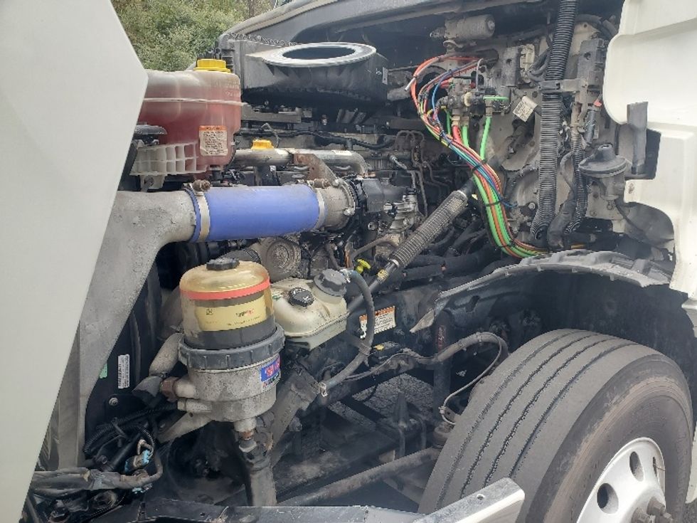 Day Cab Tractor-Heavy Duty Tractors-Freightliner-2020-T12642ST-White Deer-PA-667,678\n\t\tmiles-$ 25,500 - Image 16