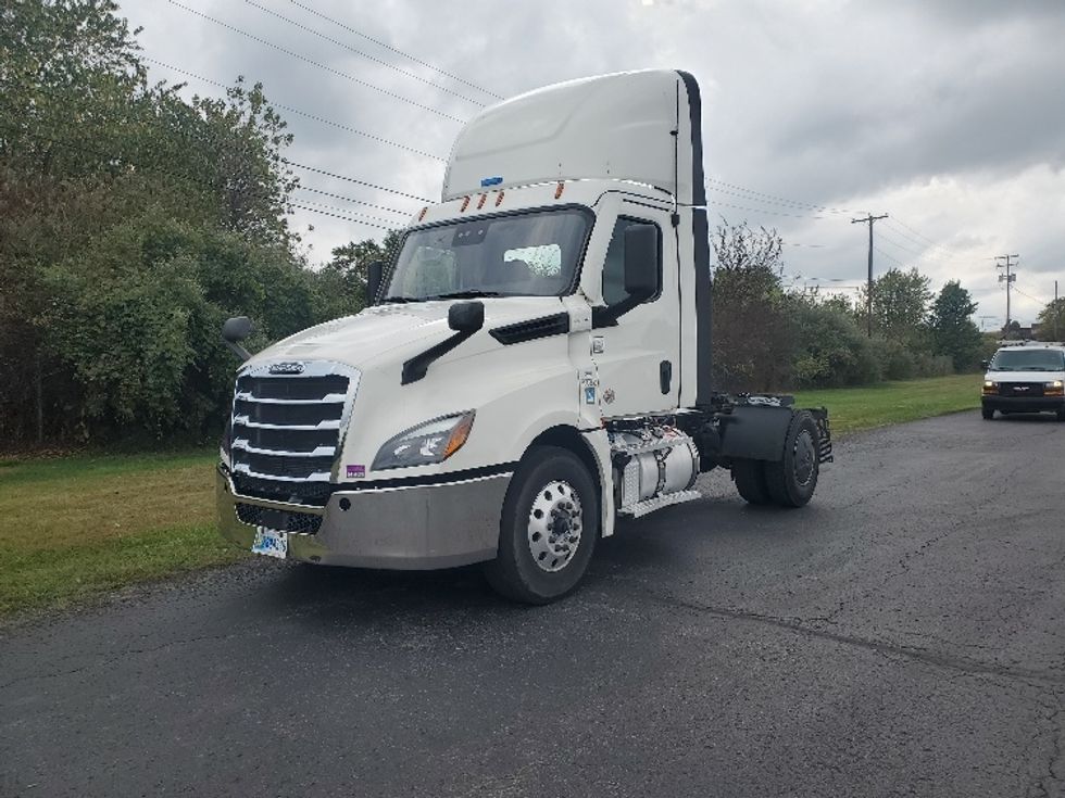 Day Cab Tractor-Heavy Duty Tractors-Freightliner-2020-T12642ST-White Deer-PA-667,678\n\t\tmiles-$ 25,500 - Image 3
