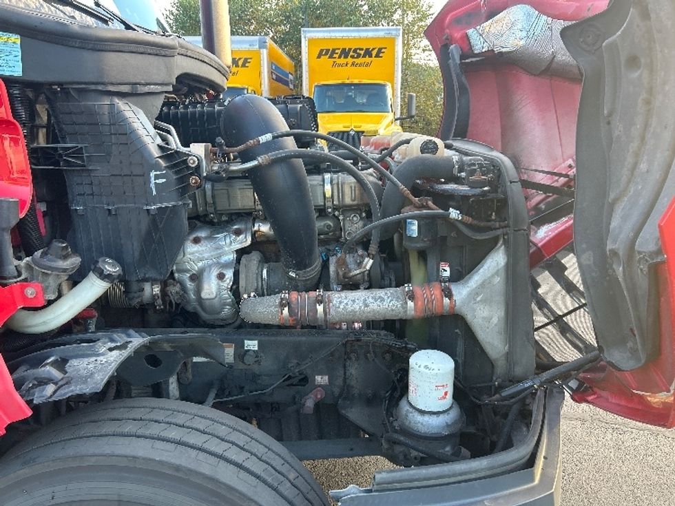 Day Cab Tractor-Heavy Duty Tractors-Freightliner-2020-T12664ST-Akron-OH-659,665\n\t\tmiles-$ 30,000 - Image 15