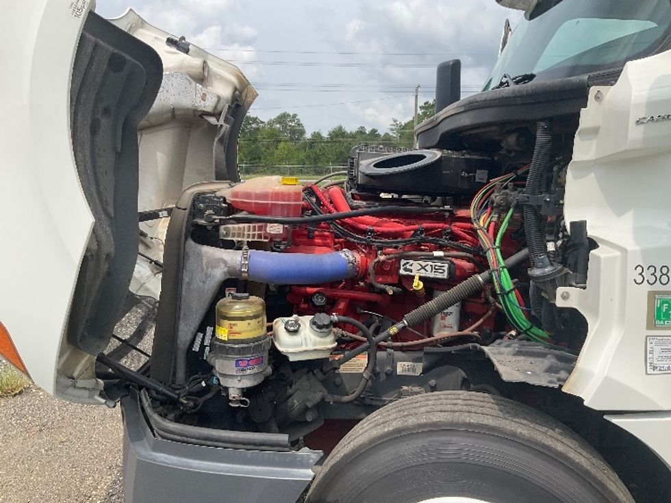 Day Cab Tractor-Heavy Duty Tractors-Freightliner-2020-T12664ST-Albany-GA-365,572\n\t\tmiles-$ 51,000 - Image 16