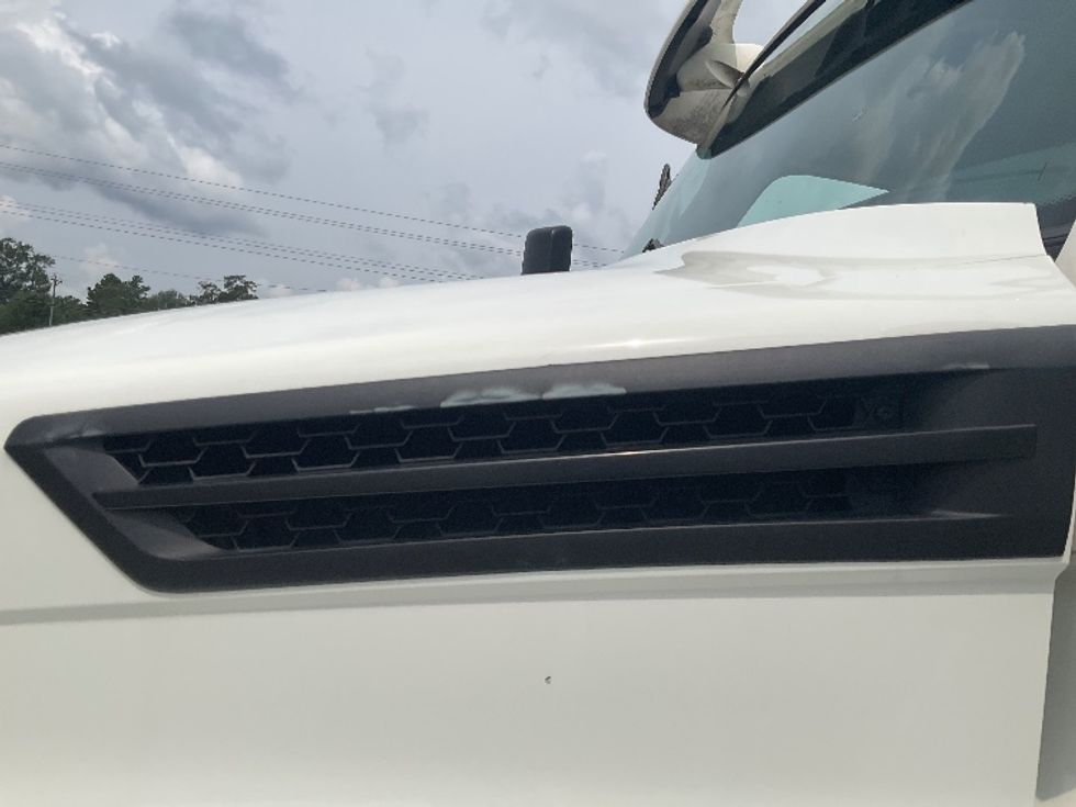 Day Cab Tractor-Heavy Duty Tractors-Freightliner-2020-T12664ST-Albany-GA-365,572\n\t\tmiles-$ 51,000 - Image 21