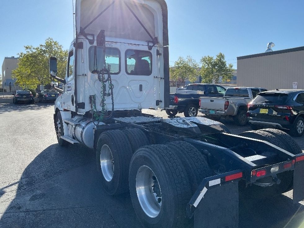 Day Cab Tractor-Heavy Duty Tractors-Freightliner-2020-T12664ST-Albuquerque-NM-272,142\n\t\tmiles-$ 80,250 - Image 5