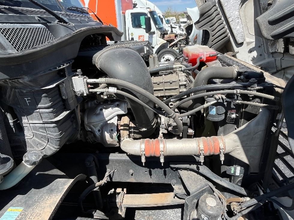 Day Cab Tractor-Heavy Duty Tractors-Freightliner-2020-T12664ST-Albuquerque-NM-902,426\n\t\tmiles-$ 24,750 - Image 16