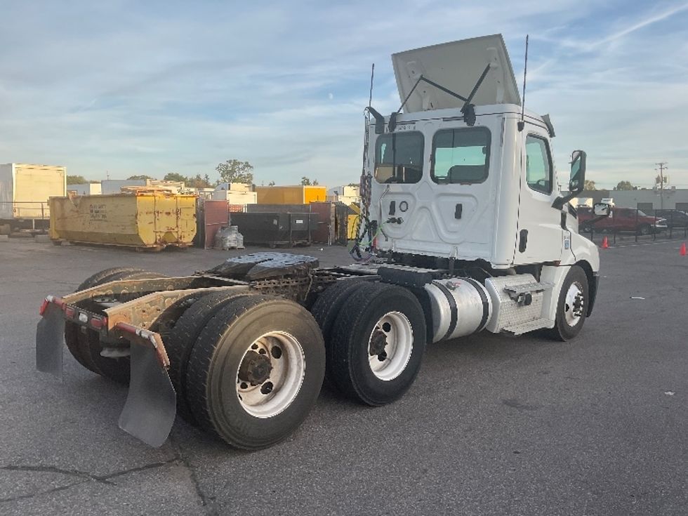 Day Cab Tractor-Heavy Duty Tractors-Freightliner-2020-T12664ST-Allen Park-MI-418,340\n\t\tmiles-$ 47,250 - Image 7