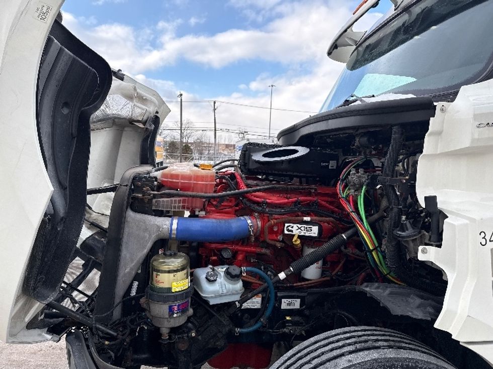 Day Cab Tractor-Heavy Duty Tractors-Freightliner-2020-T12664ST-Allen Park-MI-569,825\n\t\tmiles-$ 34,500 - Image 16