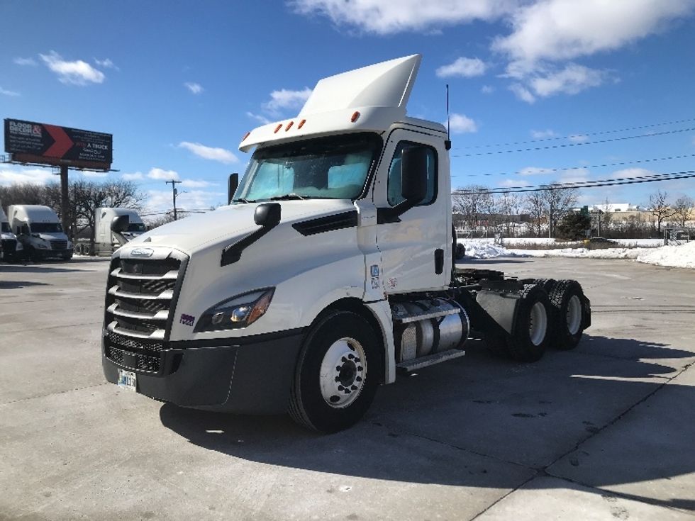Day Cab Tractor-Heavy Duty Tractors-Freightliner-2020-T12664ST-Allen Park-MI-569,825\n\t\tmiles-$ 34,500 - Image 3