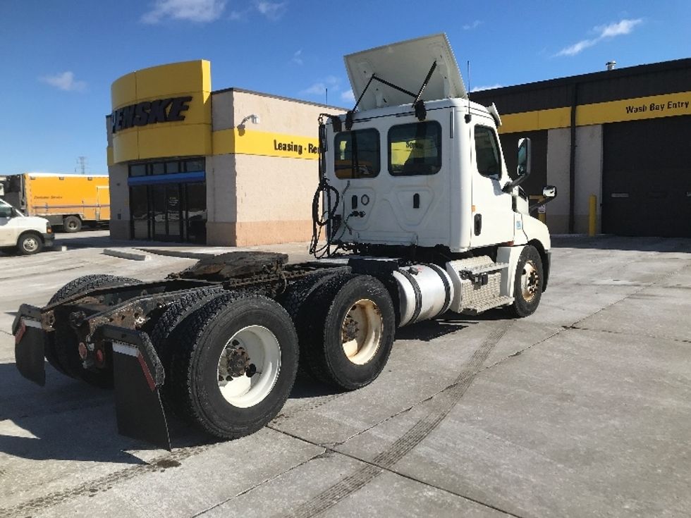 Day Cab Tractor-Heavy Duty Tractors-Freightliner-2020-T12664ST-Allen Park-MI-569,825\n\t\tmiles-$ 34,500 - Image 7