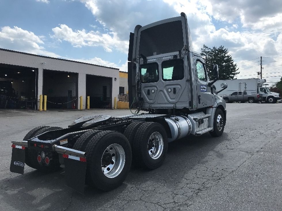 Day Cab Tractor-Heavy Duty Tractors-Freightliner-2020-T12664ST-Allentown-PA-249,309\n\t\tmiles-$ 59,000 - Image 7