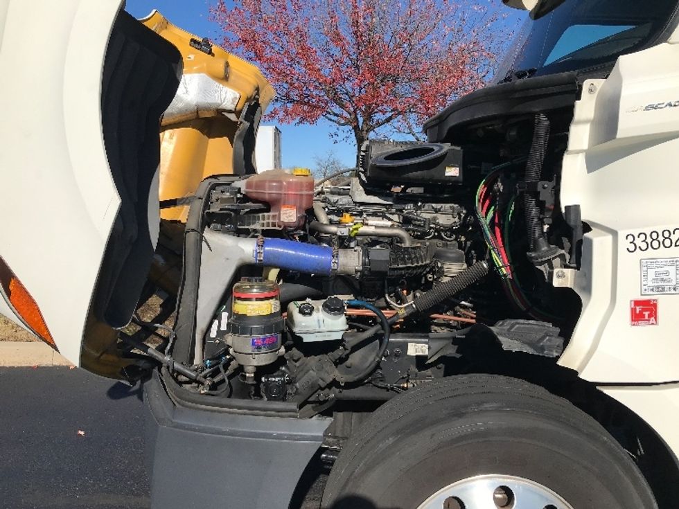 Day Cab Tractor-Heavy Duty Tractors-Freightliner-2020-T12664ST-Allentown-PA-510,000\n\t\tmiles-$ 50,000 - Image 16