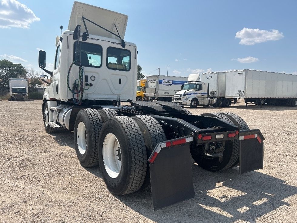 Day Cab Tractor-Heavy Duty Tractors-Freightliner-2020-T12664ST-Amarillo-TX-563,945\n\t\tmiles-$ 37,500 - Image 5