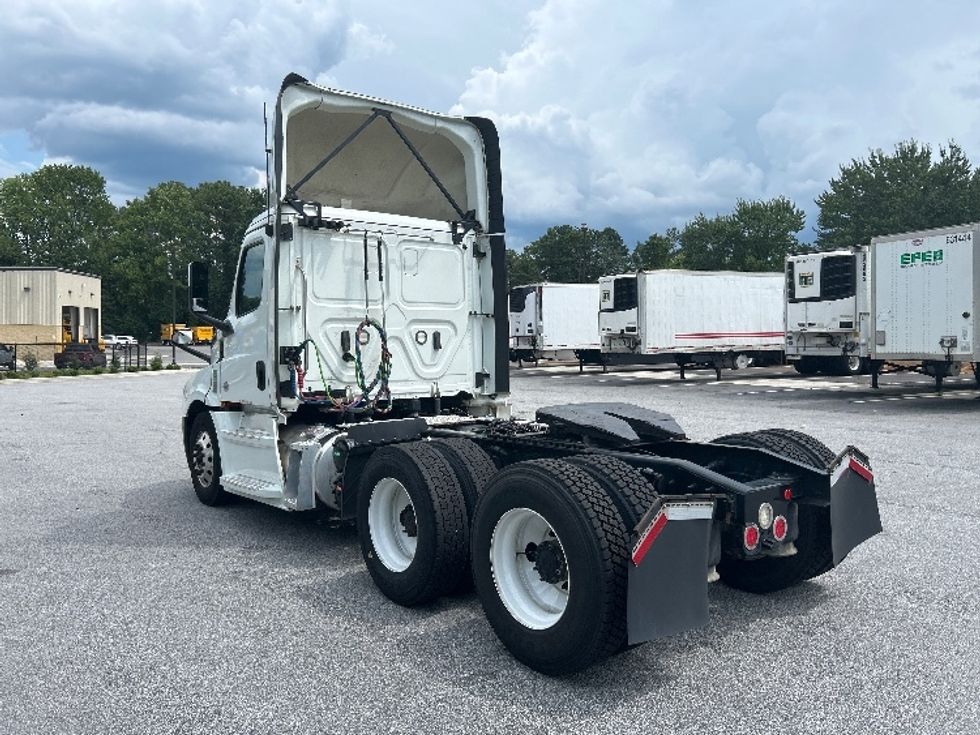 Day Cab Tractor-Heavy Duty Tractors-Freightliner-2020-T12664ST-Atlanta (Forest Park)-GA-426,138\n\t\tmiles-$ 50,250 - Image 5