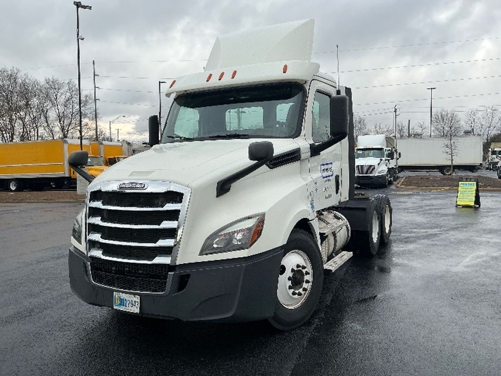 Day Cab Tractor-Heavy Duty Tractors-Freightliner-2020-T12664ST-Atlanta (Forest Park)-GA-442,848\n\t\tmiles-$ 47,500 - Image 3