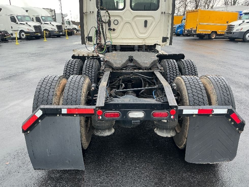 Day Cab Tractor-Heavy Duty Tractors-Freightliner-2020-T12664ST-Atlanta (Forest Park)-GA-442,848\n\t\tmiles-$ 47,500 - Image 6