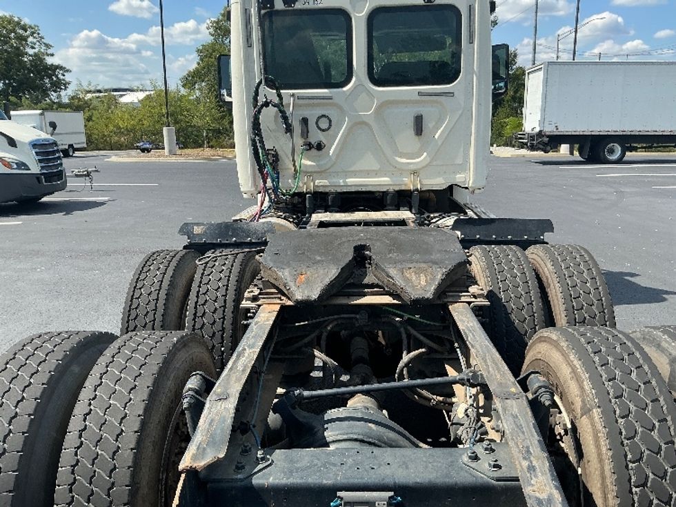 Day Cab Tractor-Heavy Duty Tractors-Freightliner-2020-T12664ST-Atlanta (Forest Park)-GA-489,566\n\t\tmiles-$ 48,250 - Image 5