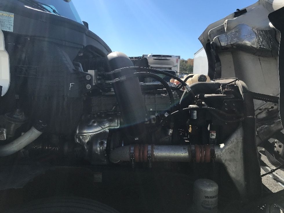 Day Cab Tractor-Heavy Duty Tractors-Freightliner-2020-T12664ST-Auburn-MA-158,051\n\t\tmiles-$ 53,750 - Image 15