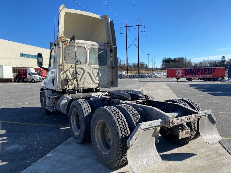 Day Cab Tractor-Heavy Duty Tractors-Freightliner-2020-T12664ST-Auburn-MA-314,557\n\t\tmiles-$ 51,500 - Image 5