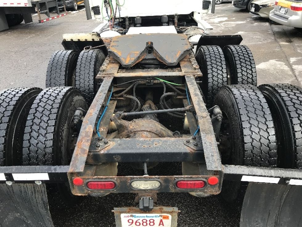 Day Cab Tractor-Heavy Duty Tractors-Freightliner-2020-T12664ST-Auburn-MA-369,552\n\t\tmiles-$ 49,500 - Image 6