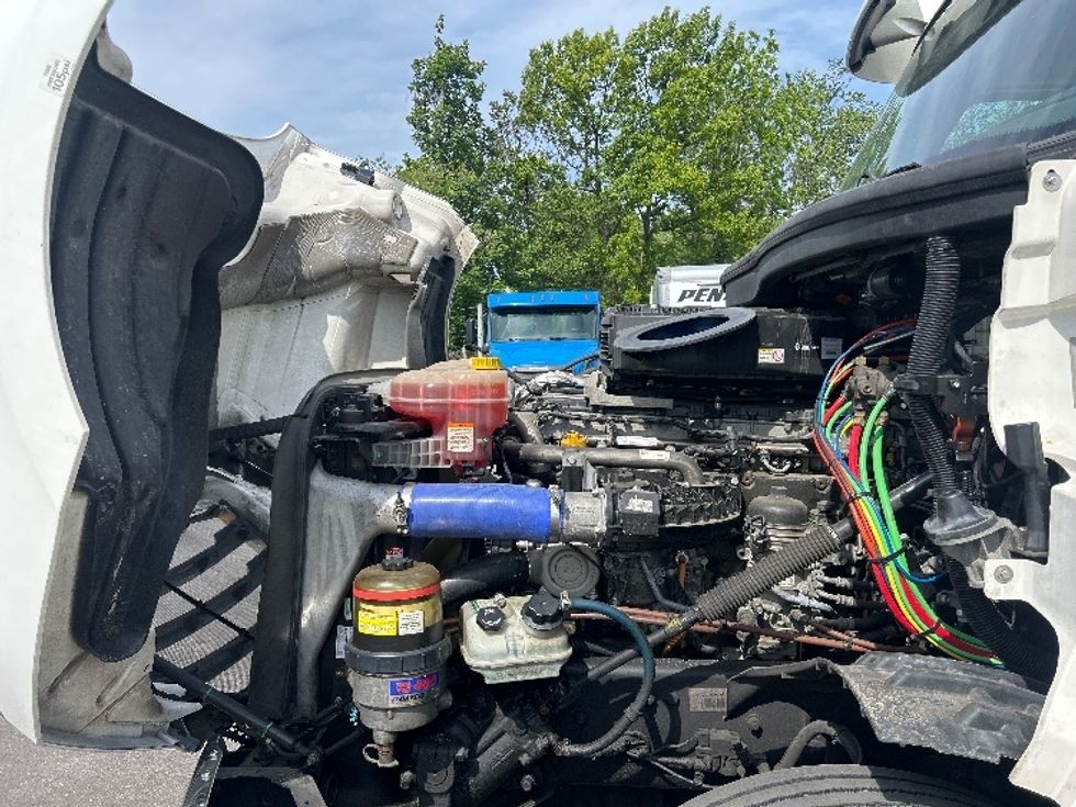 Day Cab Tractor-Heavy Duty Tractors-Freightliner-2020-T12664ST-Baltimore-MD-213,527\n\t\tmiles-$ 56,750 - Image 16