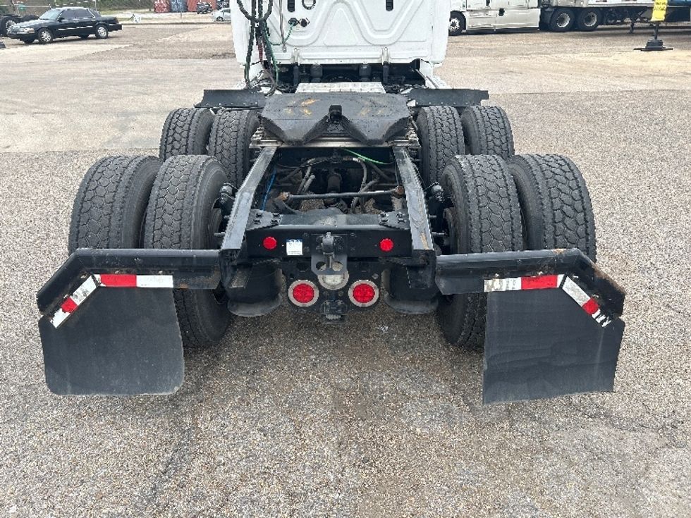 Day Cab Tractor-Heavy Duty Tractors-Freightliner-2020-T12664ST-Belden-MS-367,816\n\t\tmiles-$ 49,500 - Image 6