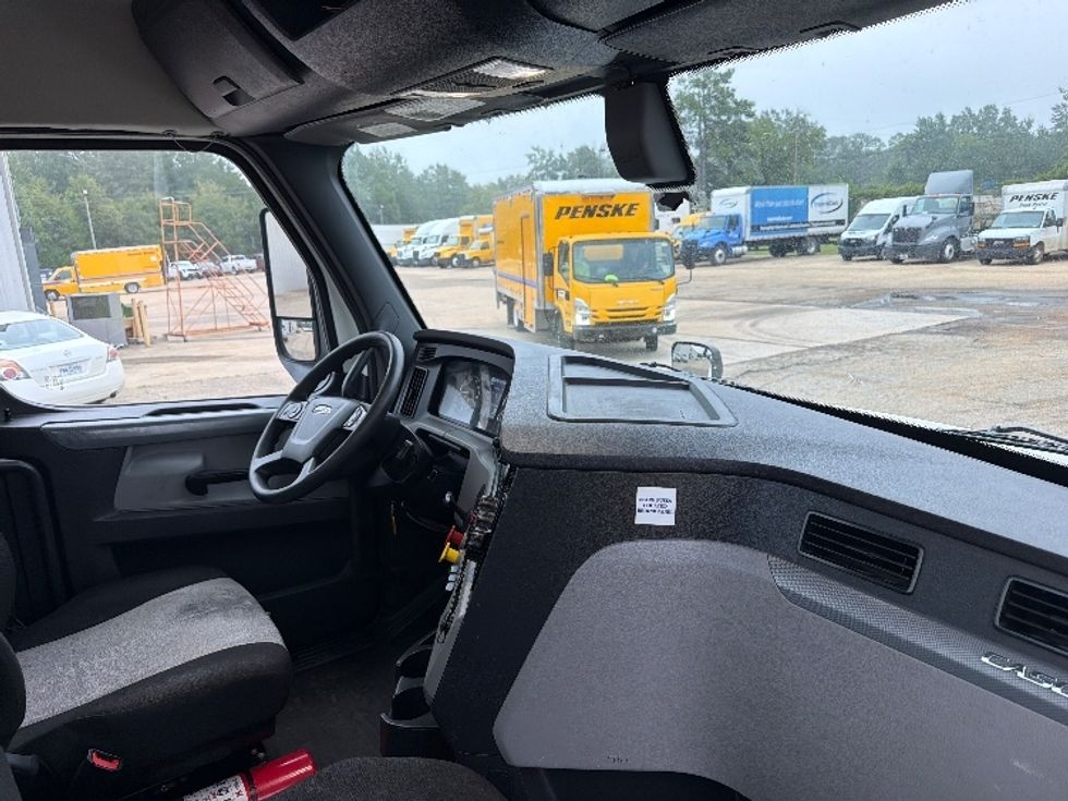 Day Cab Tractor-Heavy Duty Tractors-Freightliner-2020-T12664ST-Belden-MS-429,914\n\t\tmiles-$ 49,750 - Image 14