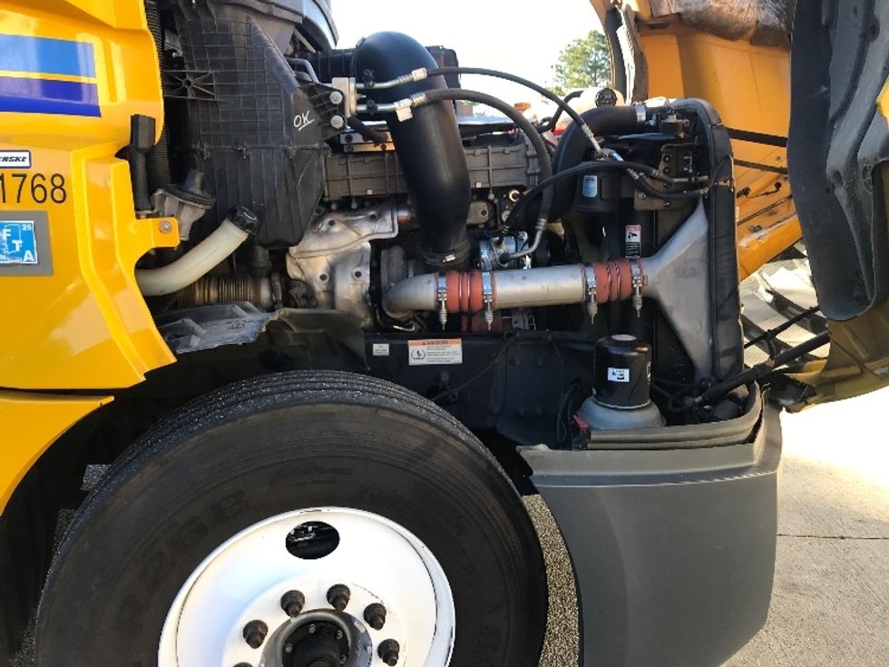 Day Cab Tractor-Heavy Duty Tractors-Freightliner-2020-T12664ST-Birmingham-AL-494,873\n\t\tmiles-$ 41,750 - Image 15