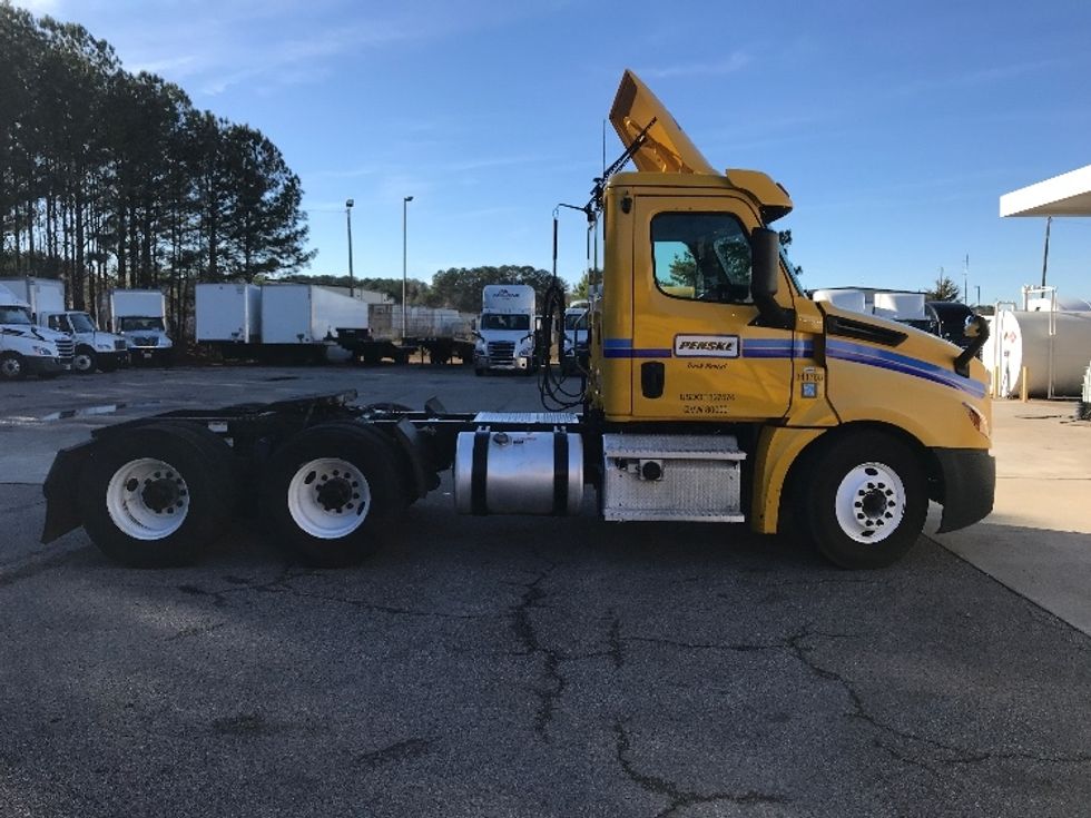 Day Cab Tractor-Heavy Duty Tractors-Freightliner-2020-T12664ST-Birmingham-AL-494,873\n\t\tmiles-$ 41,750 - Image 8