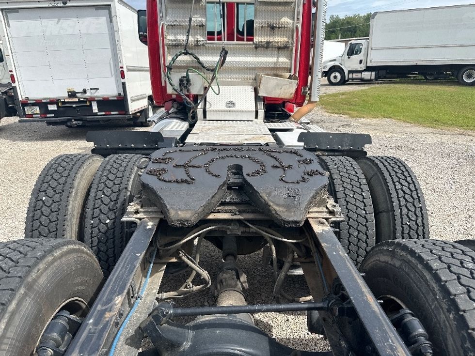 Day Cab Tractor-Heavy Duty Tractors-Freightliner-2020-T12664ST-Birmingham-AL-497,788\n\t\tmiles-$ 47,750 - Image 6