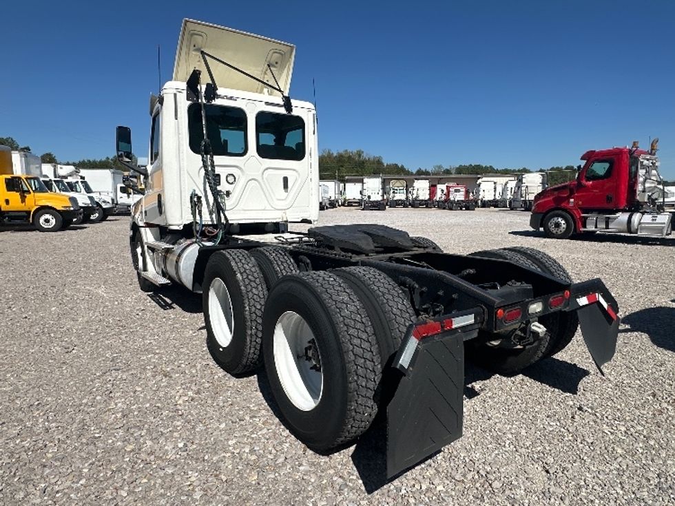 Day Cab Tractor-Heavy Duty Tractors-Freightliner-2020-T12664ST-Birmingham-AL-510,682\n\t\tmiles-$ 43,750 - Image 5