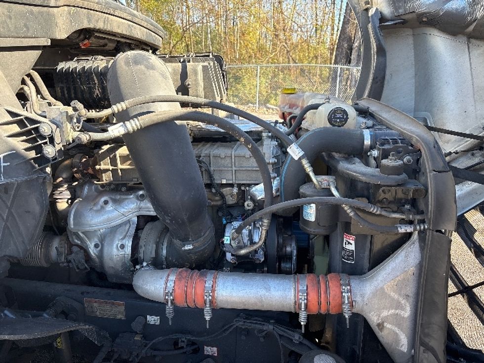 Day Cab Tractor-Heavy Duty Tractors-Freightliner-2020-T12664ST-Birmingham-AL-526,487\n\t\tmiles-$ 43,000 - Image 15