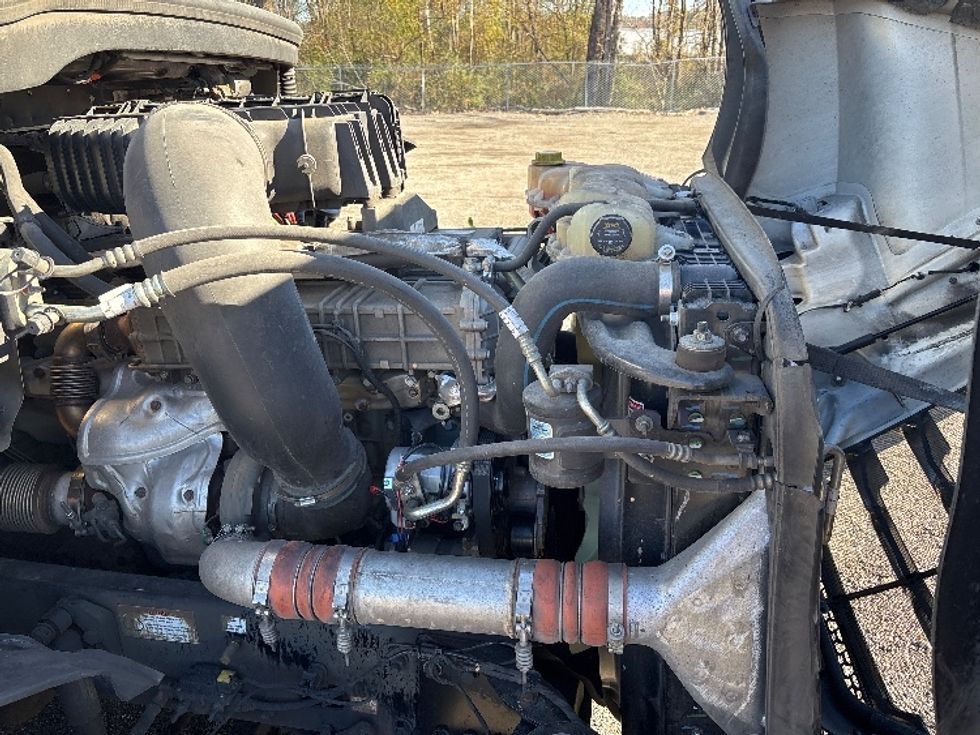 Day Cab Tractor-Heavy Duty Tractors-Freightliner-2020-T12664ST-Birmingham-AL-533,635\n\t\tmiles-$ 42,500 - Image 15