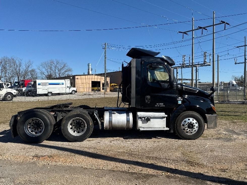 Day Cab Tractor-Heavy Duty Tractors-Freightliner-2020-T12664ST-Birmingham-AL-545,002\n\t\tmiles-$ 37,500 - Image 8