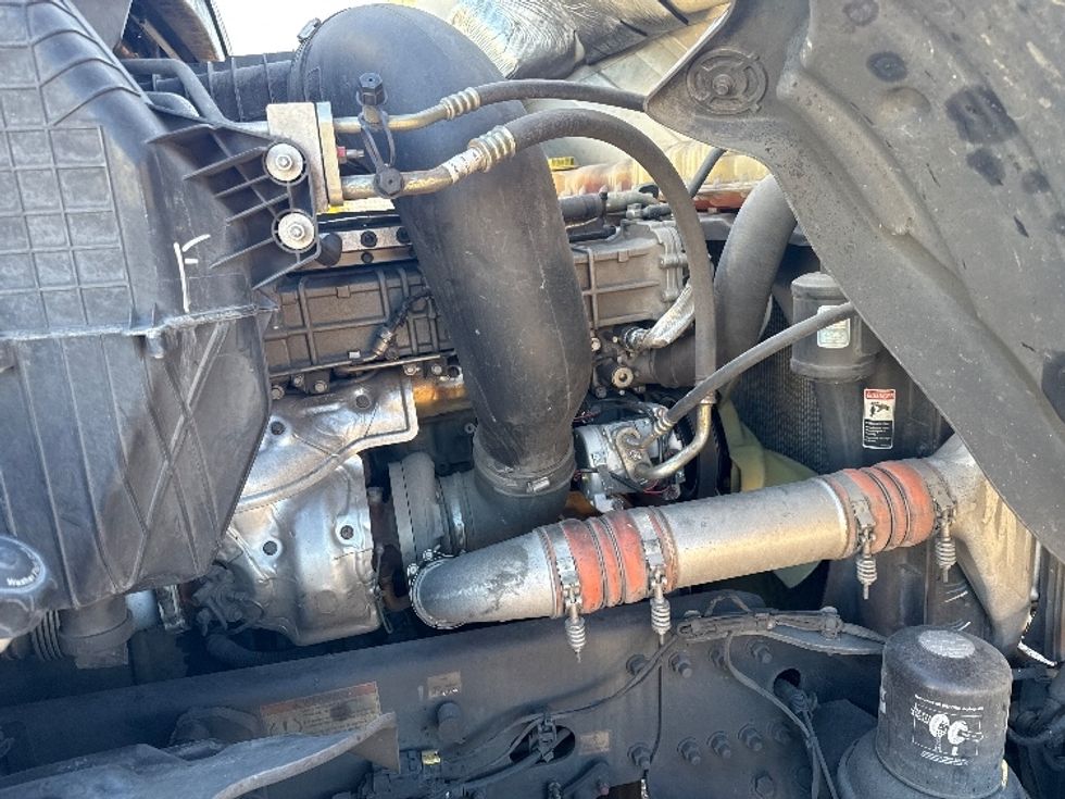 Day Cab Tractor-Heavy Duty Tractors-Freightliner-2020-T12664ST-Birmingham-AL-569,242\n\t\tmiles-$ 39,500 - Image 15