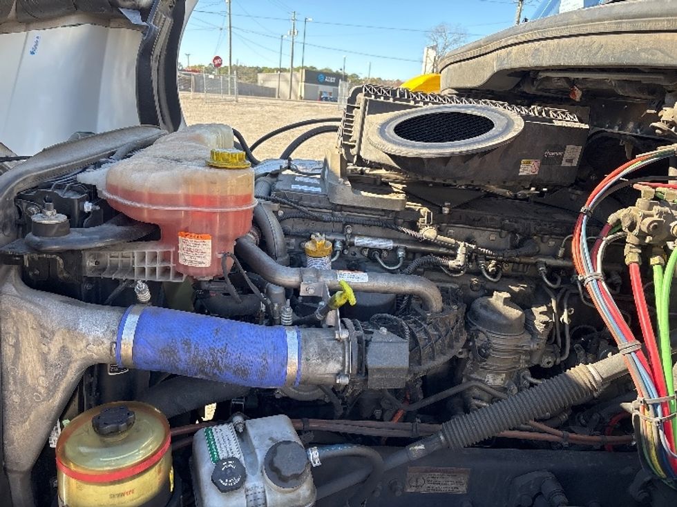 Day Cab Tractor-Heavy Duty Tractors-Freightliner-2020-T12664ST-Birmingham-AL-623,245\n\t\tmiles-$ 34,500 - Image 16