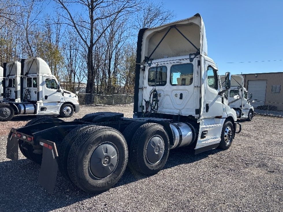 Day Cab Tractor-Heavy Duty Tractors-Freightliner-2020-T12664ST-Birmingham-AL-623,245\n\t\tmiles-$ 34,500 - Image 7