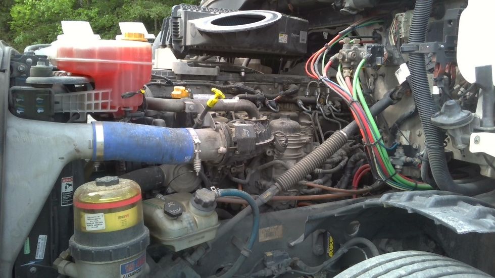 Day Cab Tractor-Heavy Duty Tractors-Freightliner-2020-T12664ST-Boaz-AL-443,794\n\t\tmiles-$ 52,000 - Image 16