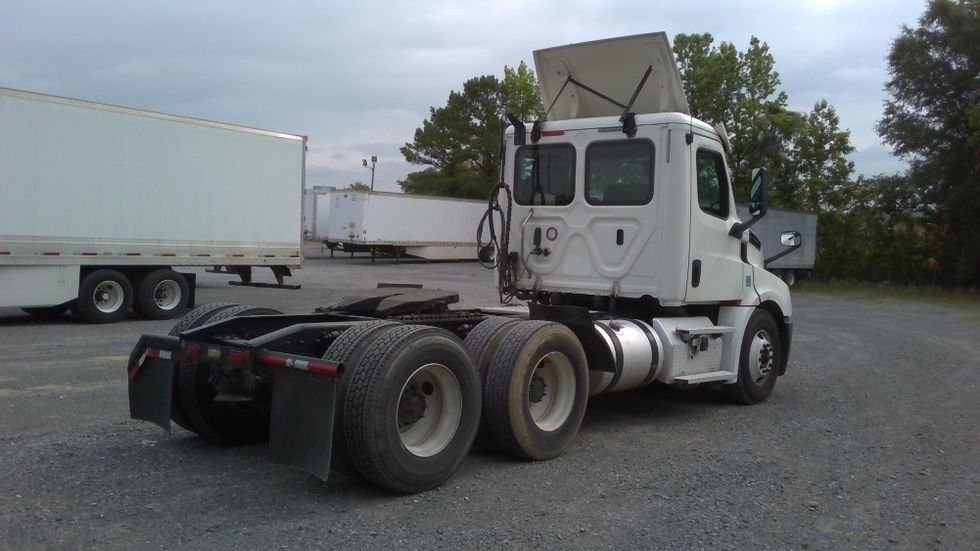Day Cab Tractor-Heavy Duty Tractors-Freightliner-2020-T12664ST-Boaz-AL-472,764\n\t\tmiles-$ 50,250 - Image 7