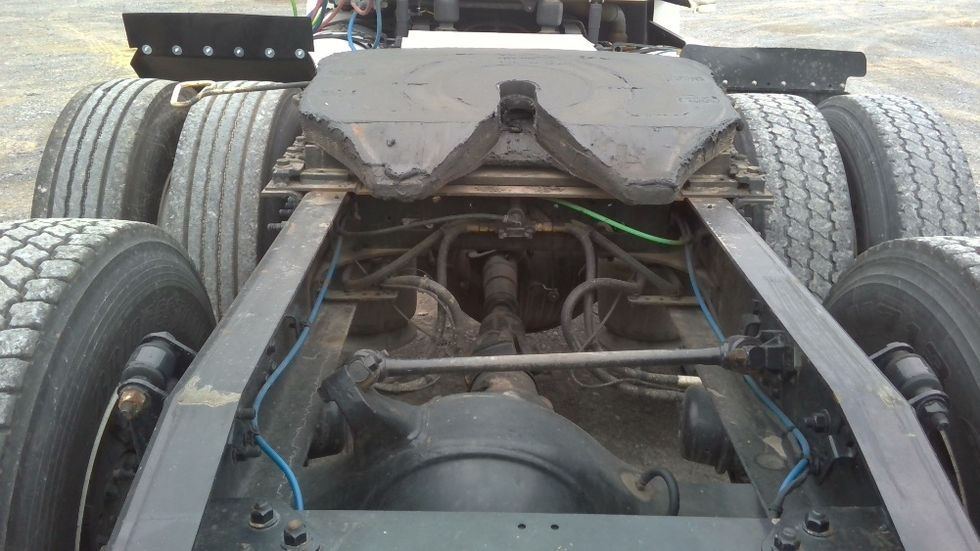 Day Cab Tractor-Heavy Duty Tractors-Freightliner-2020-T12664ST-Boaz-AL-486,219\n\t\tmiles-$ 49,000 - Image 6