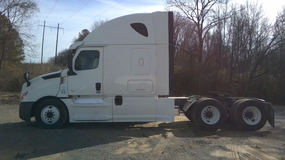 Day Cab Tractor-Heavy Duty Tractors-Freightliner-2020-T12664ST-Boaz-AL-524,277\n\t\tmiles-$ 44,750 - Image 15