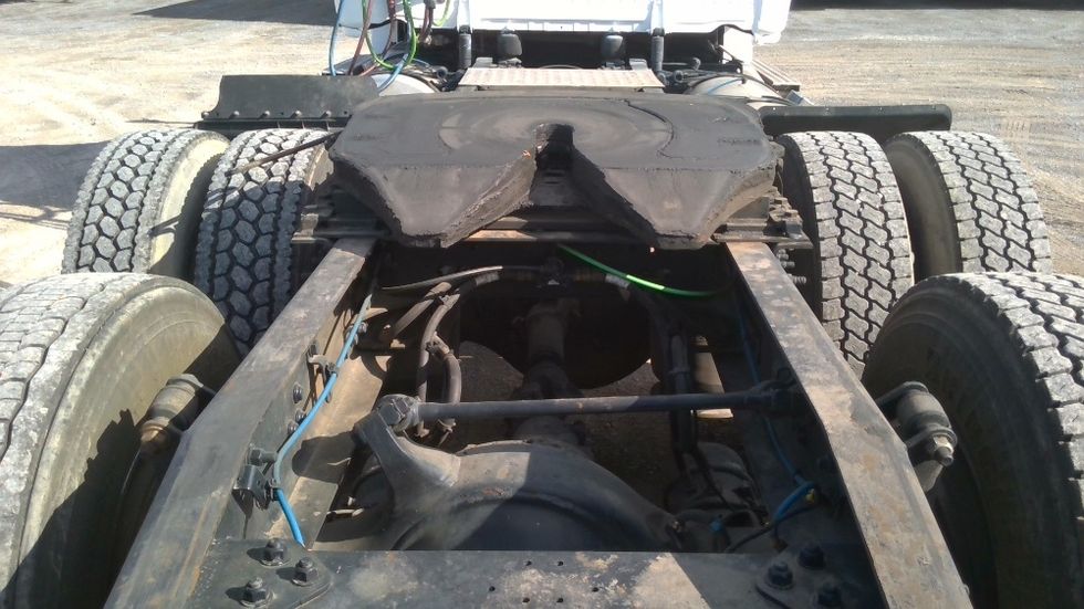 Day Cab Tractor-Heavy Duty Tractors-Freightliner-2020-T12664ST-Boaz-AL-879,251\n\t\tmiles-$ 28,250 - Image 6