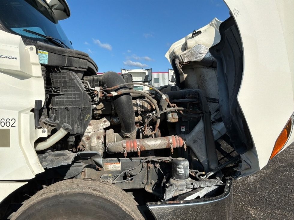 Day Cab Tractor-Heavy Duty Tractors-Freightliner-2020-T12664ST-Boucherville-PQ-540,060\n\t\tkm-$ 84,250 - Image 15