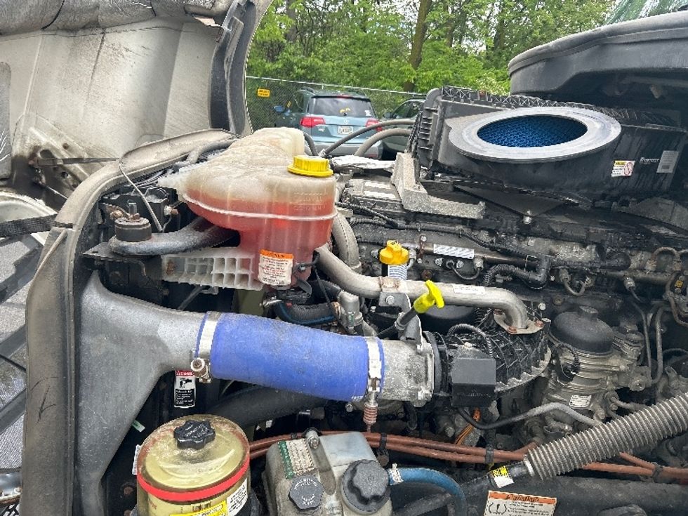 Day Cab Tractor-Heavy Duty Tractors-Freightliner-2020-T12664ST-Brook Park-OH-407,097\n\t\tmiles-$ 49,750 - Image 16